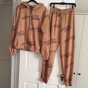 Mistress Rocks Tan Hoodie/Sweatpants Set